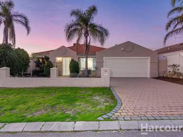For Rent! 4 BR 28 Royal Scot Loop, Currambine, WA 6028