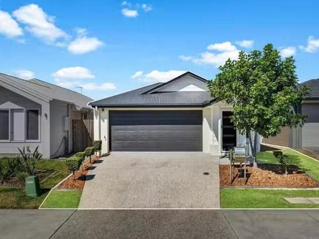 For Rent! 4 BR 29 Covella Boulevard, Greenbank, QLD 4124