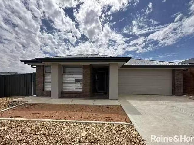 Cheap 4 BR 30 Goderich Street, Munno Para Downs, SA 5115
