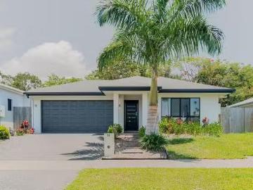 Charming 4 BR 34 Etty Street, Kewarra Beach, QLD 4879
