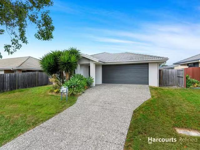 Unique 4 BR 38 Treeline Circuit, YARRABILBA, QLD 4207 House.