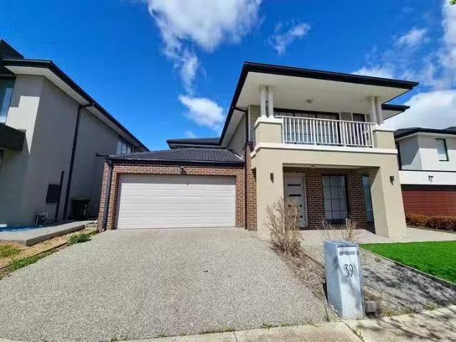 For Rent! 4 BR 39 Souter Avenue, Kalkallo, VIC 3064