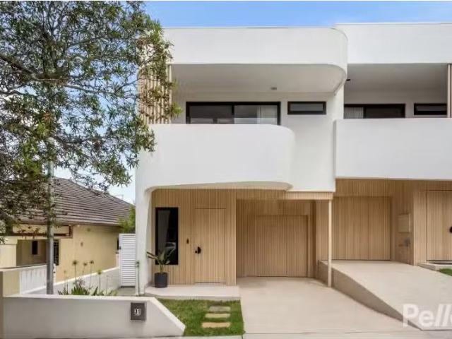 Deal! 4 BR 4/31 Massey Street, Gladesville House for rent Lis.