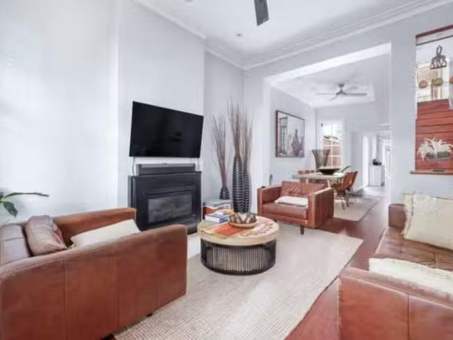 Deal! 4 BR 514 Bourke Street, Surry Hills, NSW 2010