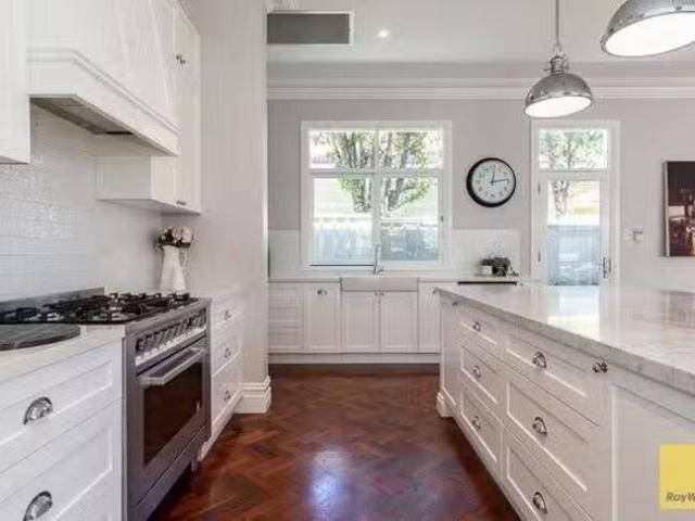 Rental! 4 BR 51 Federation Street, Mount Hawthorn, WA 6016