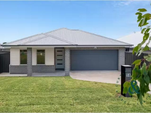 Cozy 4 BR 58 Macadamia Cct, Medowie House for rent Listed by.