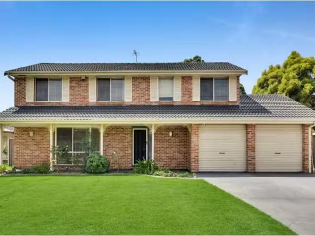 Charming 4 BR 5 Pearce Place, Narellan Vale House for rent Li.