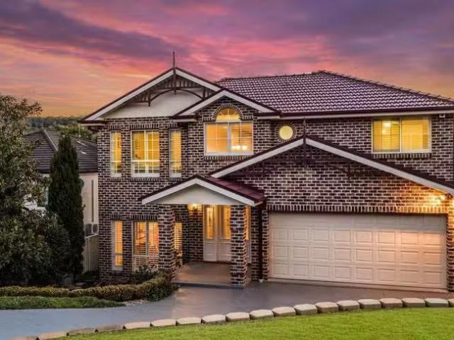 For Rent! 4 BR 5 Robusta Close, ERINA, NSW 2250 House for Rent