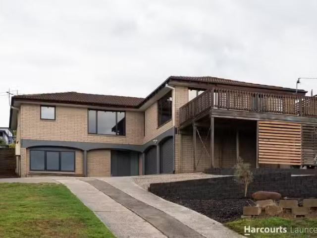 Unique 4 BR 63 Dion Crescent, RIVERSIDE, TAS 7250 House for.