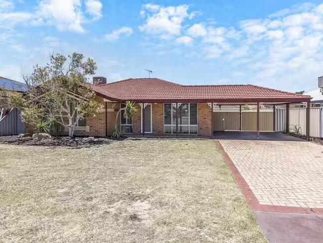 Cheap 4 BR 658 Safety Bay Road, Waikiki, WA 6169