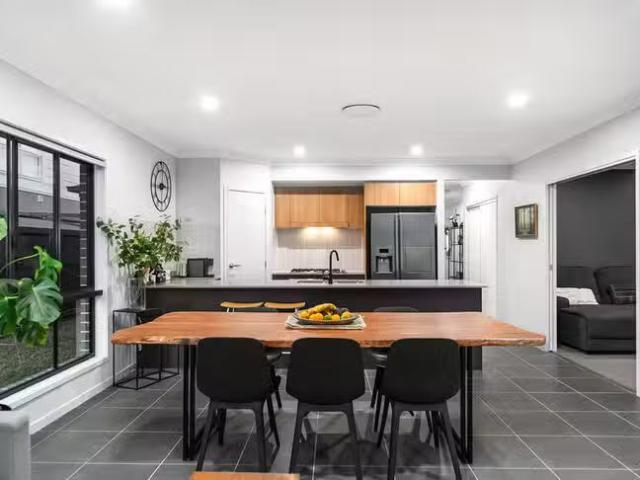 New 4 BR 65 Bronzewing Circuit, Bahrs Scrub, QLD 4207