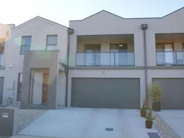 Cozy 4 BR 6 Haven Street, Harrison Townhouse for rent Listed.