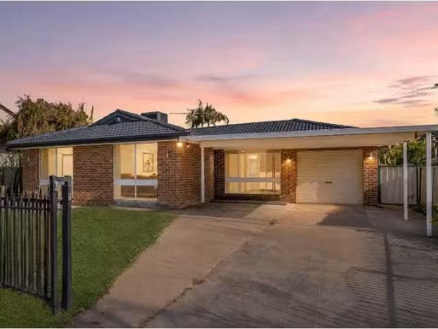 For Rent! 4 BR 91 Brown Road, Bonnyrigg House for rent Listed.
