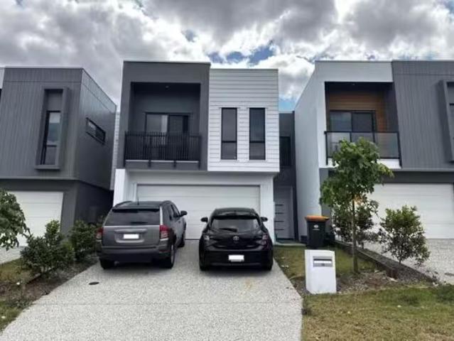 Cheap 4 BR 96 Snowdonia Crescent, Yarrabilba, QLD 4207