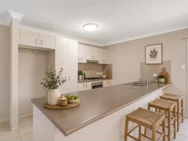 Cheap 4 BR 9 Wattle Street, MUSWELLBROOK House for rent Liste.