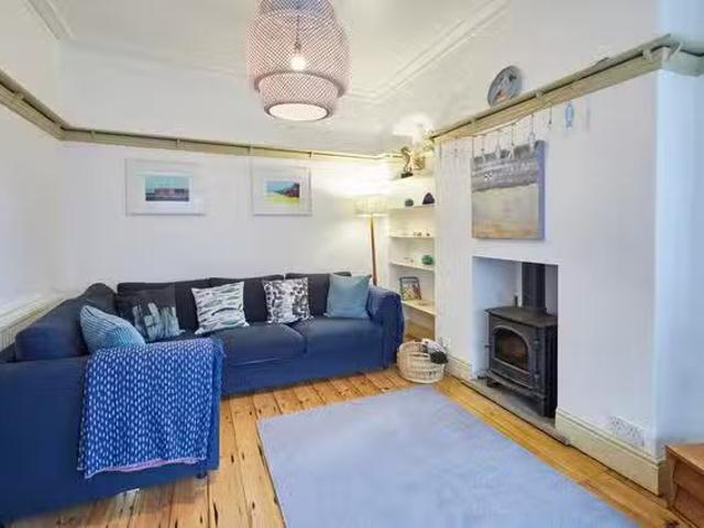 Nice 4 BR A174