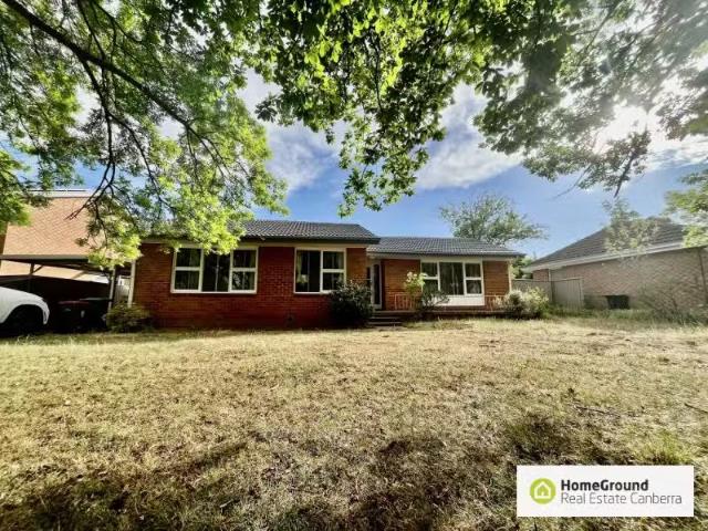 Charming 4 Dawson Street, Curtin House for rent Listed by Bun.