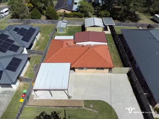 Just in! 4 Katandra Crescent, Bellbird Park, QLD 4300