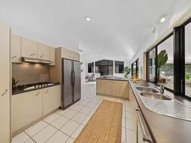 For Rent! 4 Kalbar Place, TEWANTIN, QLD 4565 House for Rent