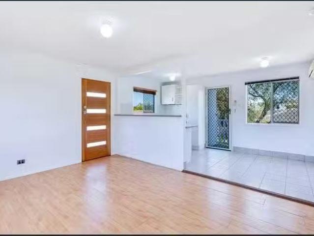 Deal! 4 Hickey Street, Coomera, QLD 4209