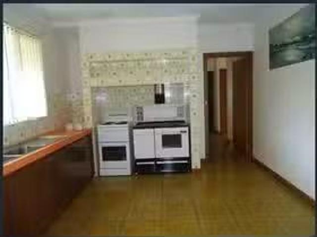 Nice 4 Parrott Way, Spearwood, WA 6163