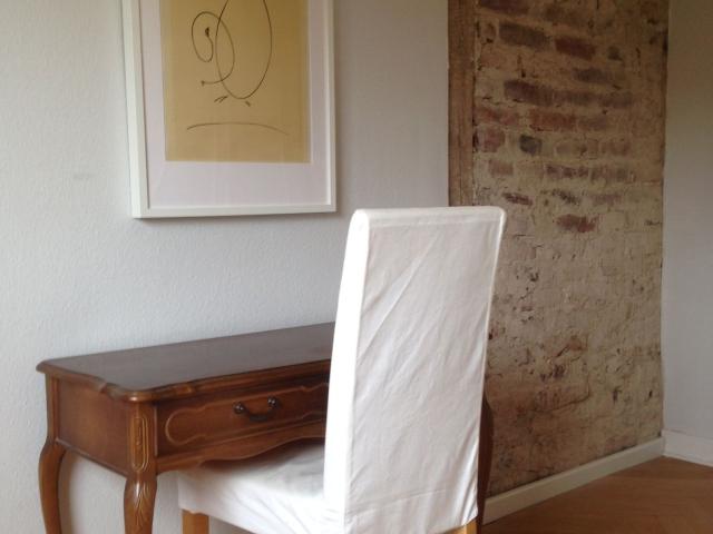 Cozy 4 room apartment conveniently located Düsseldorf, Dusseldorf Amsterdam Apartments for Rent