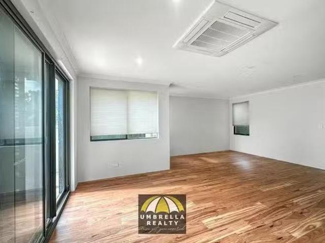 Cheap 4B Eliza Place, Australind, WA 6233