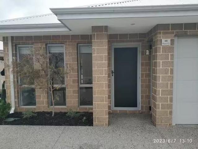 Cozy 4B Plane Court, Beldon, WA 6027