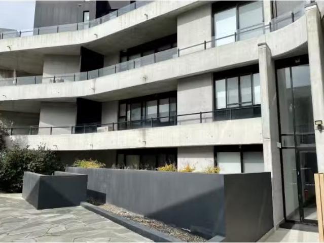 Cheap 5/43 Hampton Circuit, Yarralumla Apartment for rent Lis.