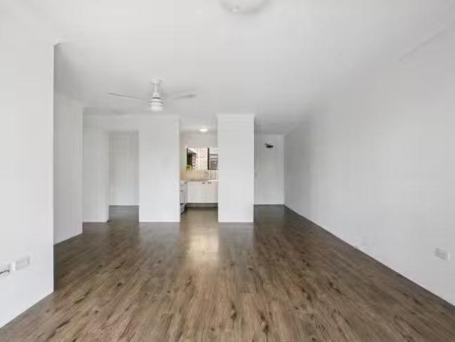 Deal! 5/41 Karbunya Street, Mermaid Waters, QLD 4218
