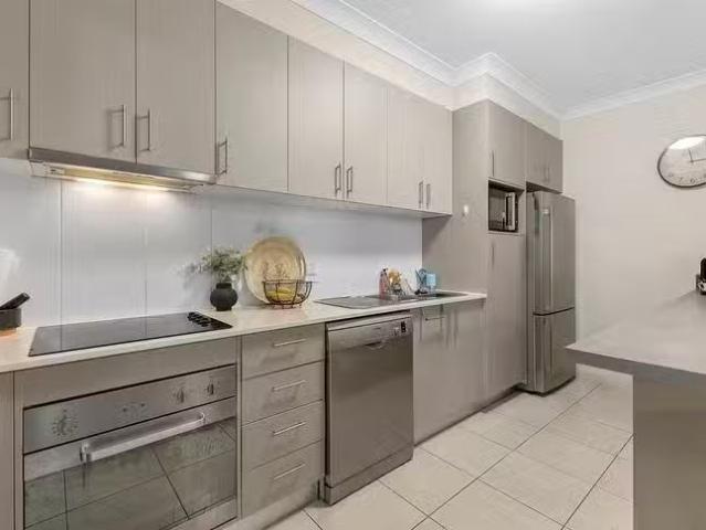 Charming 5/44 Church Road, Zillmere, QLD 4034