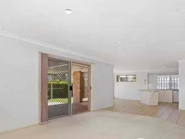 For Rent! 54 Hillburn Street, Runcorn, QLD 4113