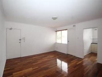 Rental! 5/5 Defoe Street, Wiley Park, NSW 2195