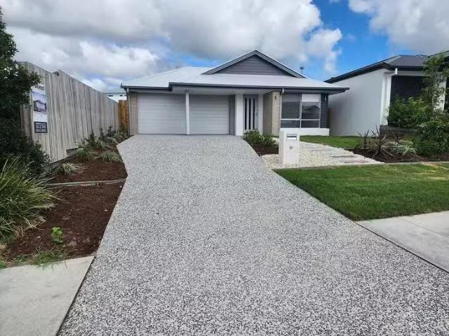 Charming 55 Discovery Boulevard, Bahrs Scrub, QLD 4207