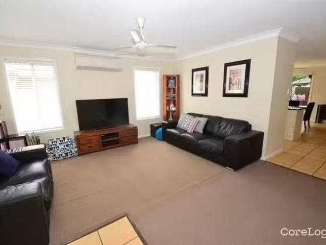 Cozy 55 Tiger Drive, Arundel, QLD 4214