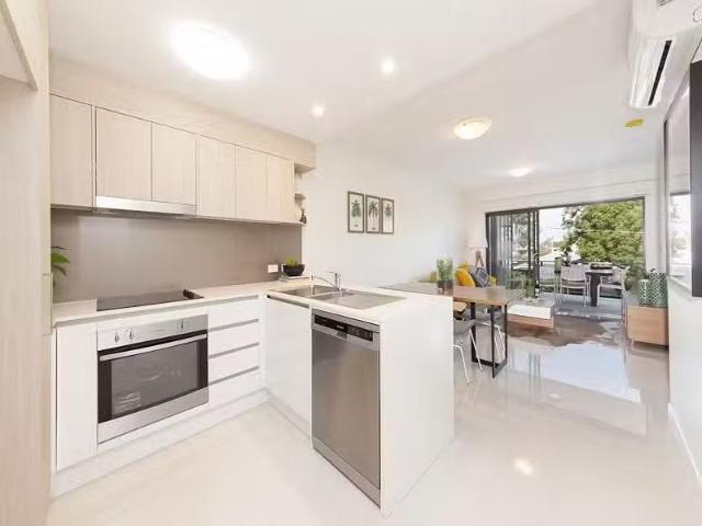 New 5/699 Oxley Road, Corinda QLD 4075