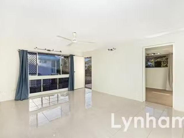 Deal! 5/6 Lamington Road, West End, QLD 4810