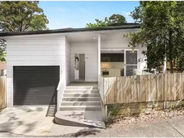 Unique 57C Campbell Avenue, Normanhurst House for rent Listed.