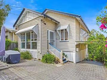 New 58 Coopers Camp Road, Bardon, QLD 4065