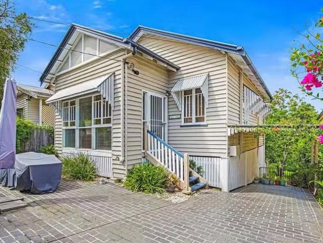 Unique 58 Coopers Camp Road, Bardon, QLD 4065