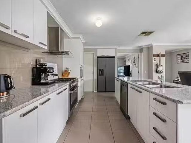 For Rent! 58 Hartigan Street, Thurgoona, NSW 2640