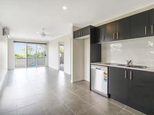 Just in! 58A Figtree Boulevard, WADALBA House for rent Listed.