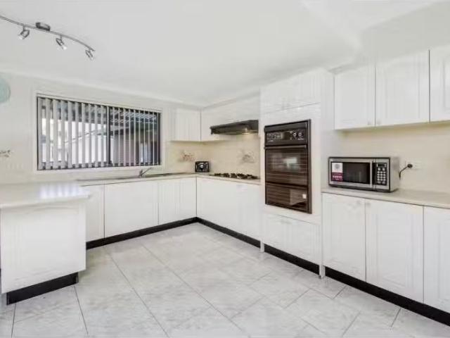 Nice 594 Victoria Road, Ermington House for rent Listed by Gi.