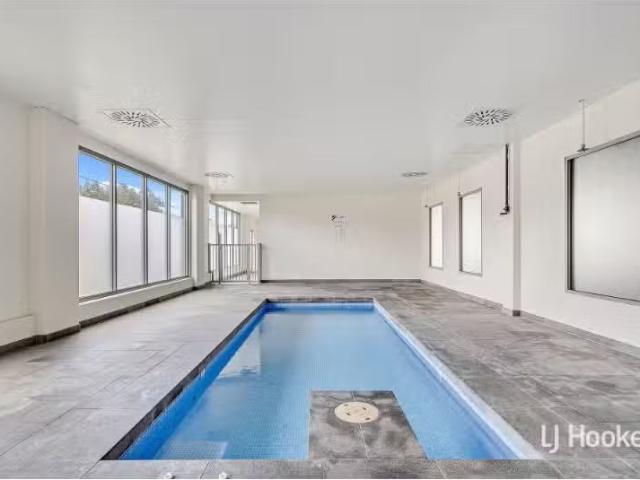 Charming 50/20 Bindubi Street, MACQUARIE Apartment for rent L.