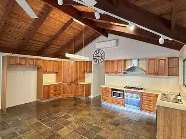Just in! 50 Esplanade, Saunders Beach, QLD 4818