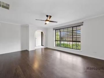 Nice 50 Sampson Crescent, OLD REYNELLA, SA 5161 House for Rent