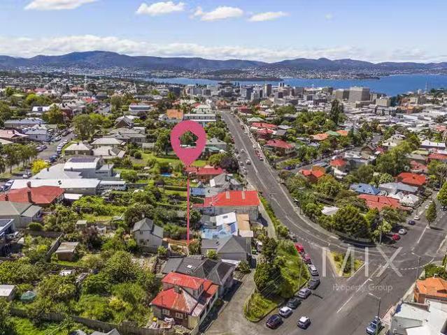 Nice 51 Cavell Street, West Hobart, TAS 7000