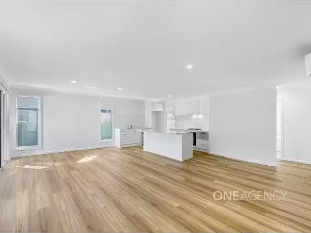 New 51 Corymbia Loop, Wauchope House for rent Listed by Tim C.