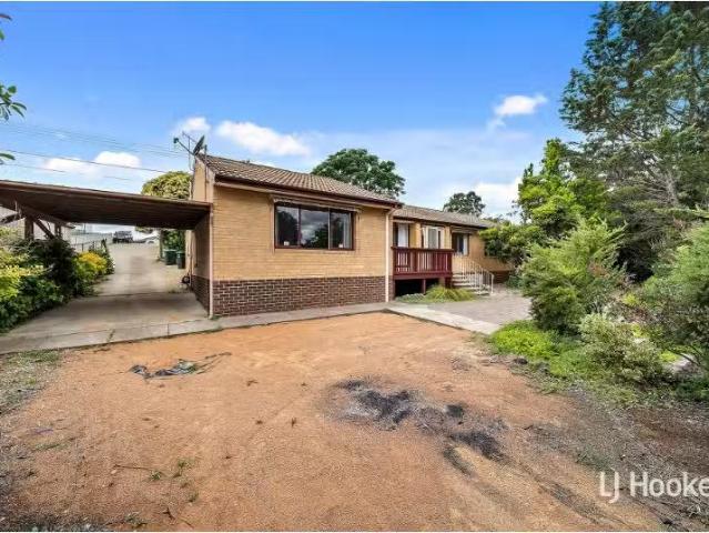 Unique 51 Wrenfordsley Place, LATHAM House for rent Listed by.