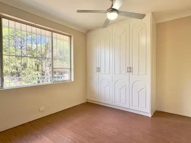 Just in! 5/21 Hill Street, Campsie, NSW 2194
